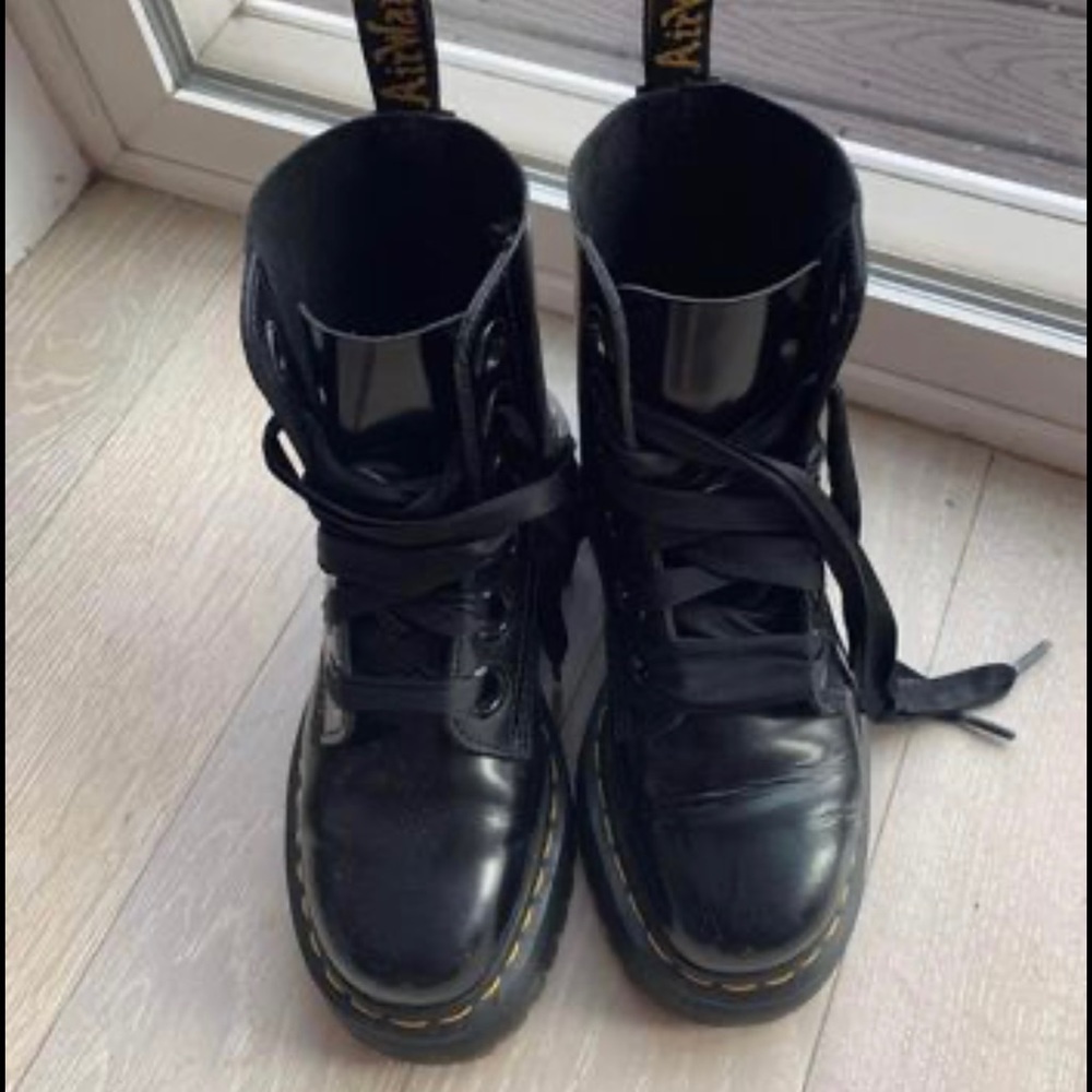 COPY - Dr Martens - Molly Platform - barely used